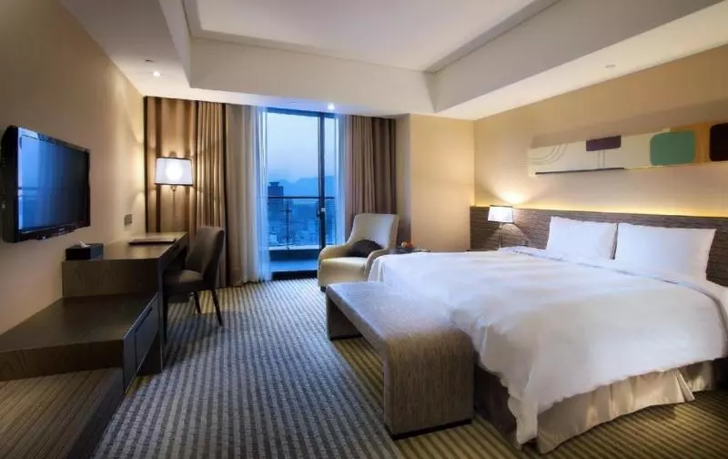 اتاق لوکس, Park City Hotel Luzhou Taipei
