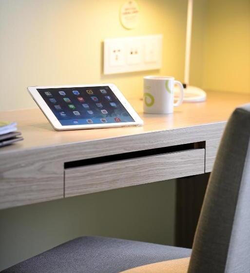 اتاق لوکس, Park City Hotel   Luzhou Taipei