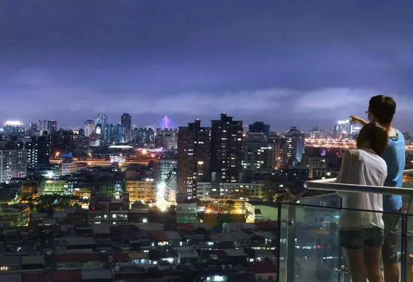 اتاق لوکس, Park City Hotel Luzhou Taipei