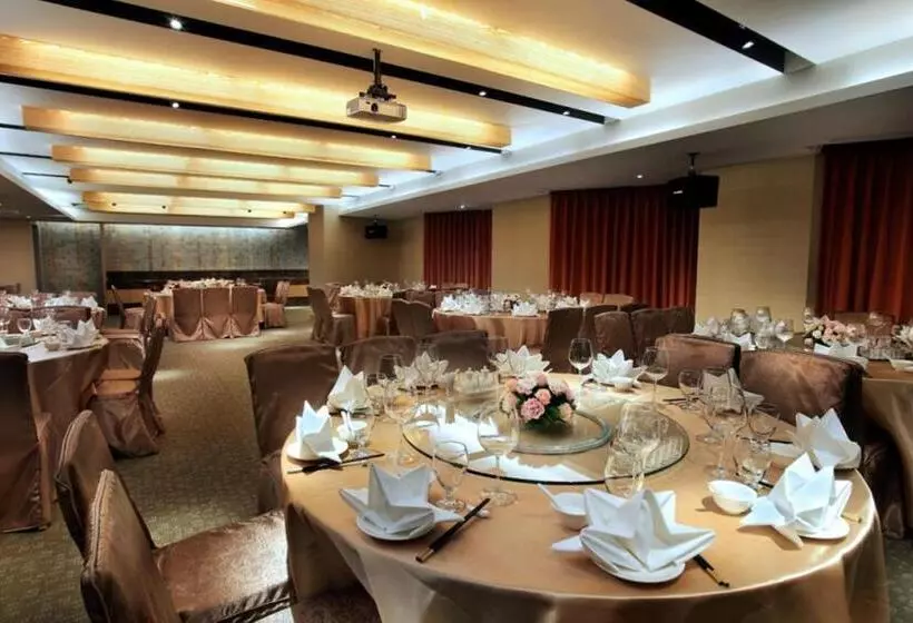 اتاق استاندارد, Park City Hotel Luzhou Taipei