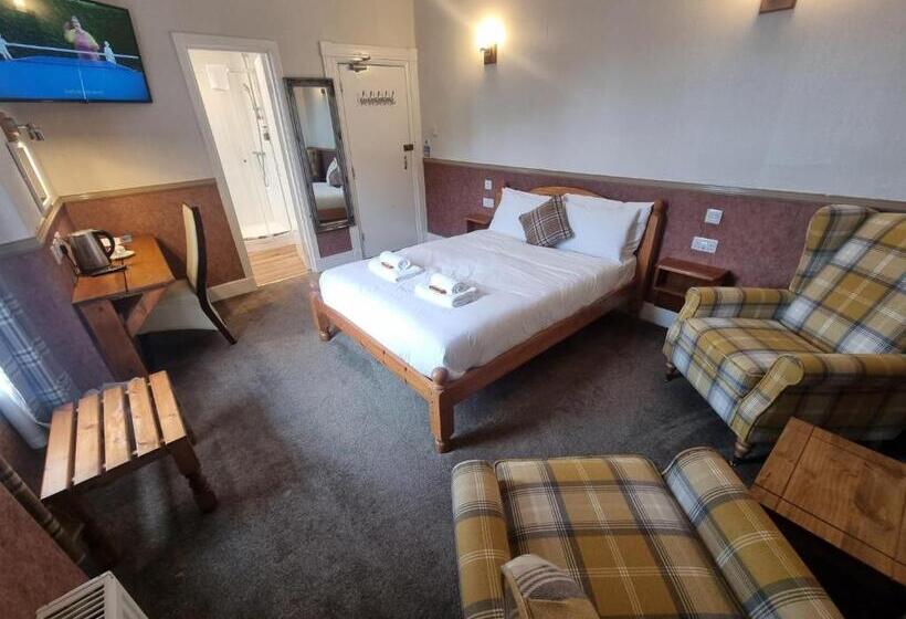 Номер Стандарт Вид на Горы, Roy Bridge