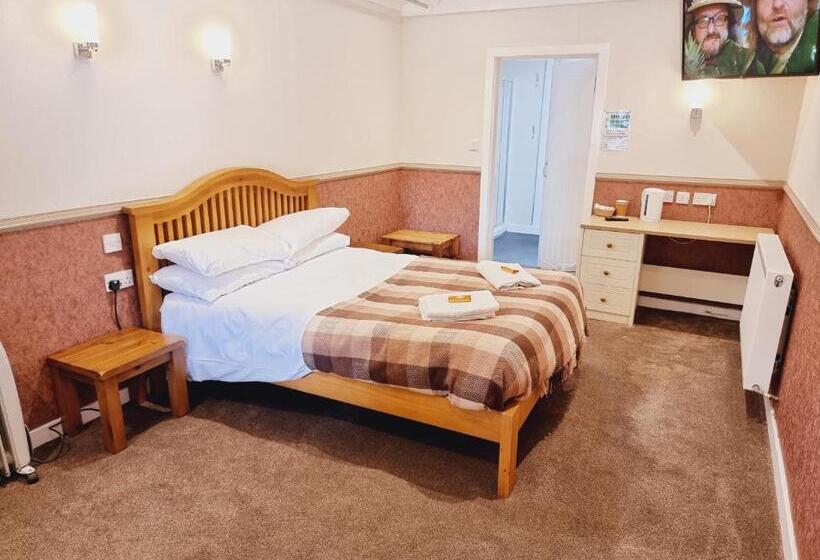 Номер Стандарт с Террасой, Roy Bridge