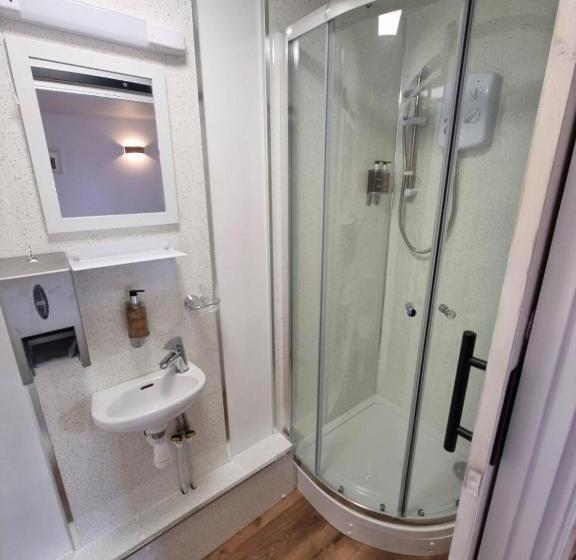 Номер Стандарт с Балконом, Roy Bridge