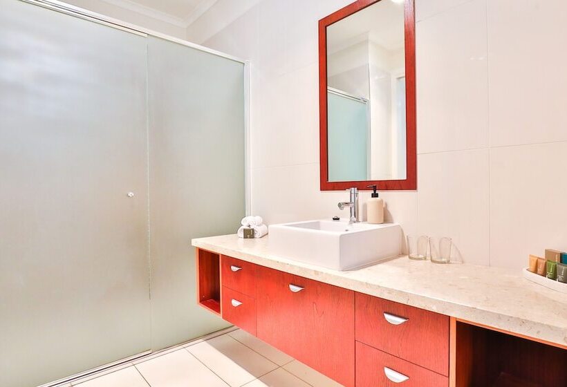 침실 2개 아파트, Indulge Apartments   Langtree