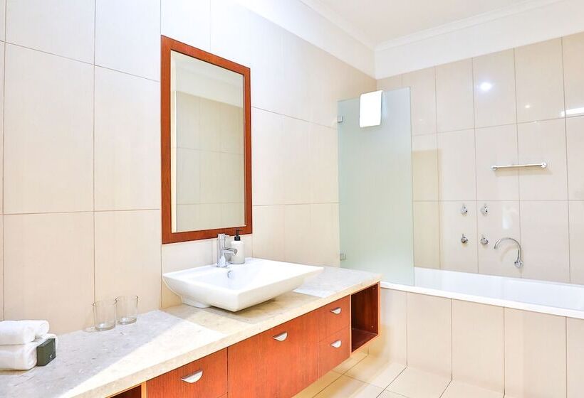 ２ベッドルームアパートメント, Indulge Apartments   Langtree