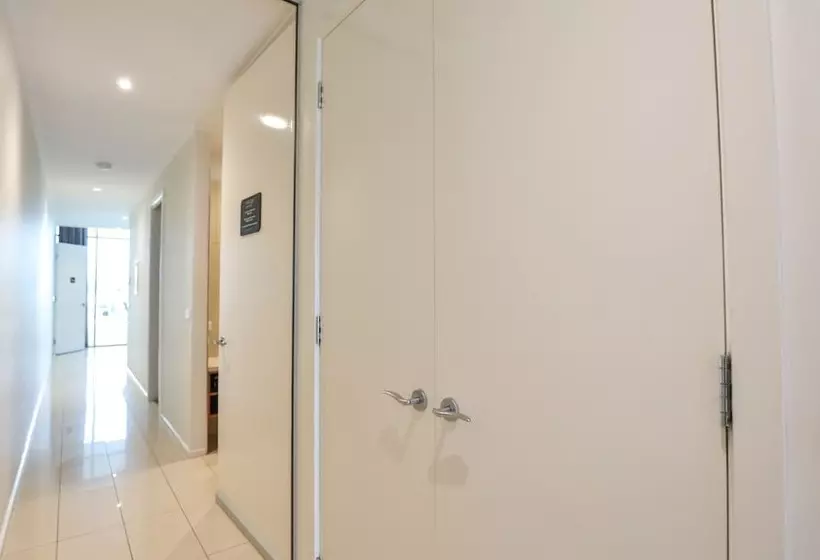 آپارتمان 2 خوابه, Indulge Apartments   Langtree