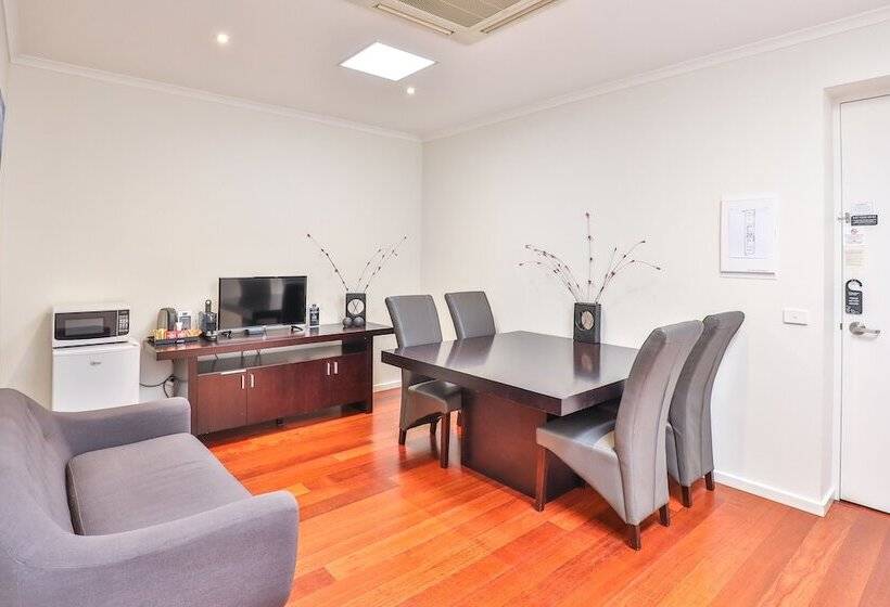 침실 2개 아파트, Indulge Apartments   Langtree