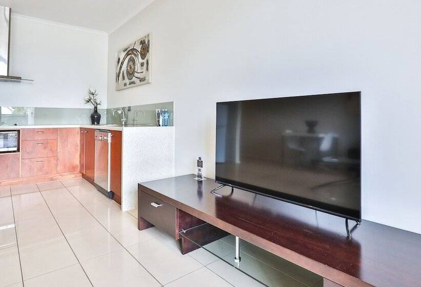 آپارتمان 2 خوابه, Indulge Apartments   Langtree