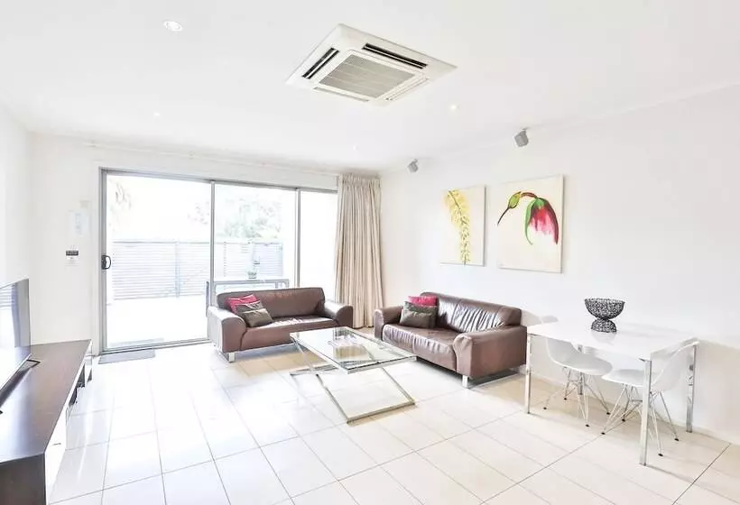 آپارتمان 2 خوابه, Indulge Apartments   Langtree