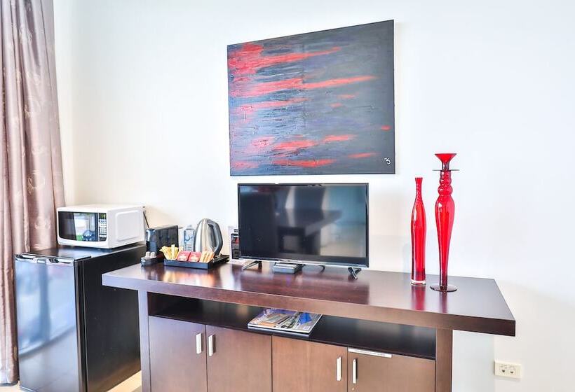 ２ベッドルームアパートメント, Indulge Apartments   Langtree