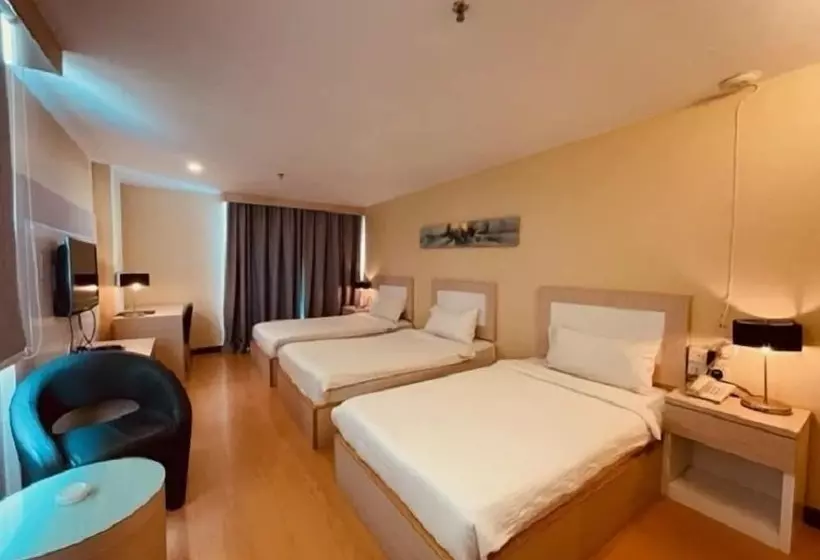 デラックストリプルルーム, Jinhold Apartment Hotel Bintulu