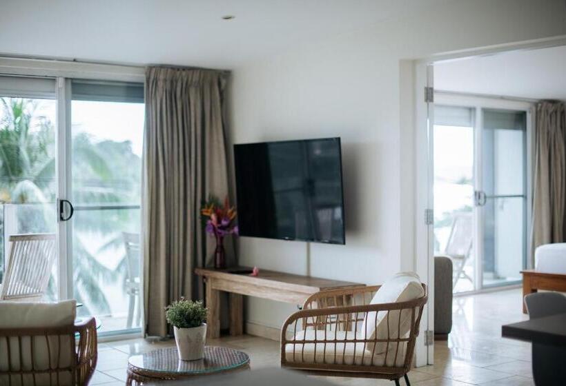 1 Bedroom Penthouse Apartment, Mariner Apartments