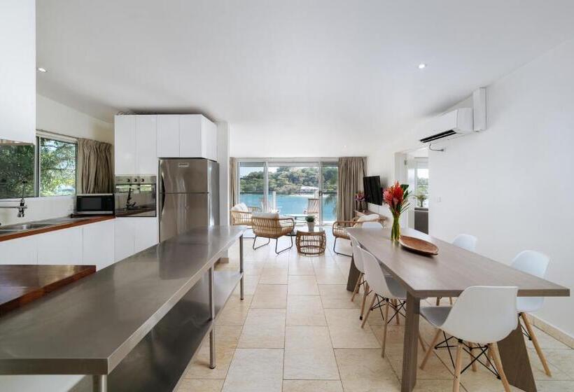 1 Bedroom Penthouse Apartment, Mariner Apartments