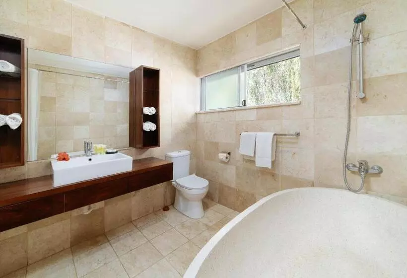1 Bedroom Penthouse Apartment, Mariner Apartments