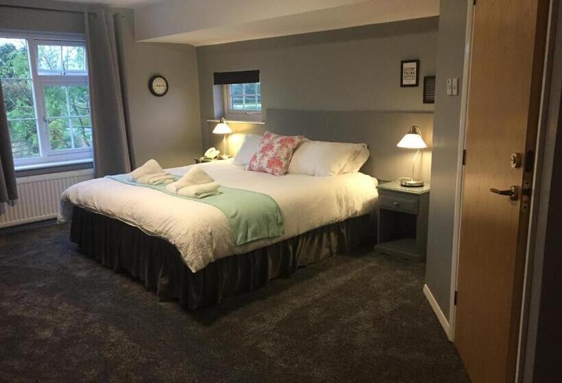 اتاق استاندارد, The Cottage