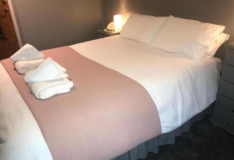 اتاق استاندارد, The Cottage