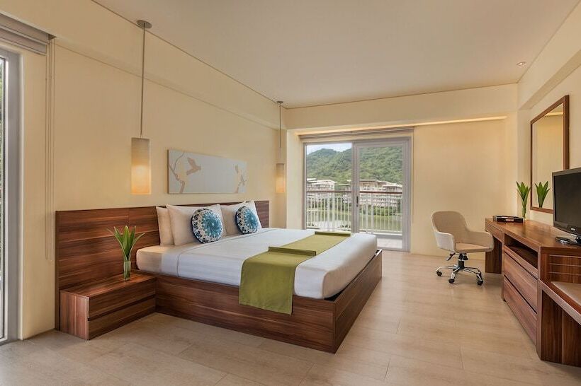 Cameră Deluxe cu Vedere la Lac, Pico Sands