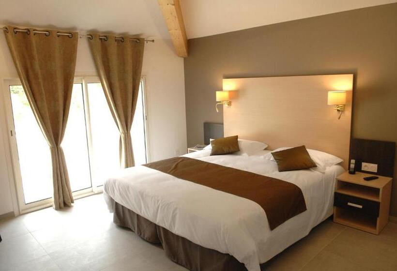 Номер Стандарт, The Originals City, Hôtel Les Bastides Du Gapeau