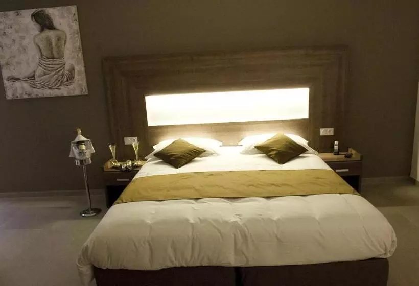 テラス付きスタンダードルーム, The Originals City, Hôtel Les Bastides Du Gapeau