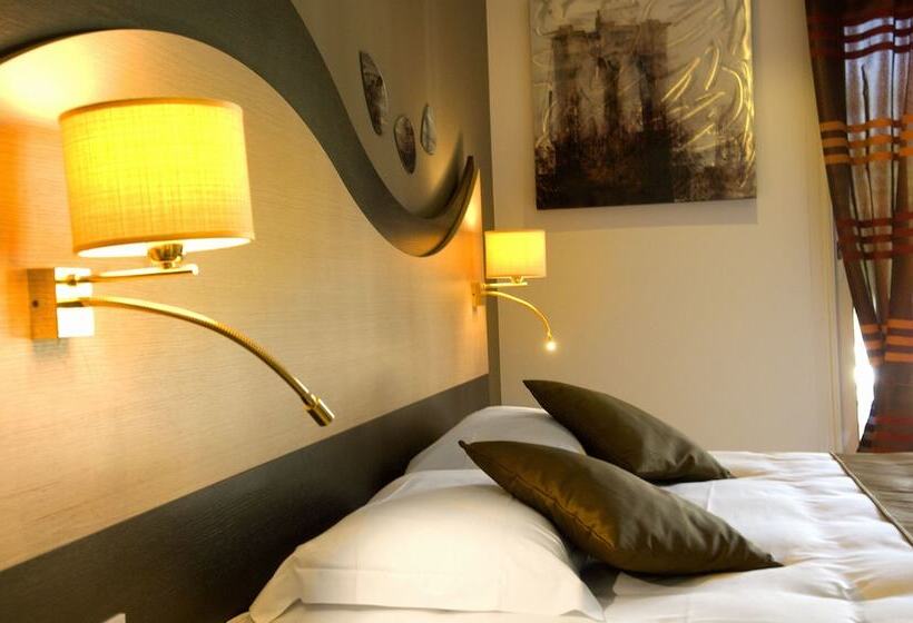 Номер Superior, The Originals City, Hôtel Les Bastides Du Gapeau