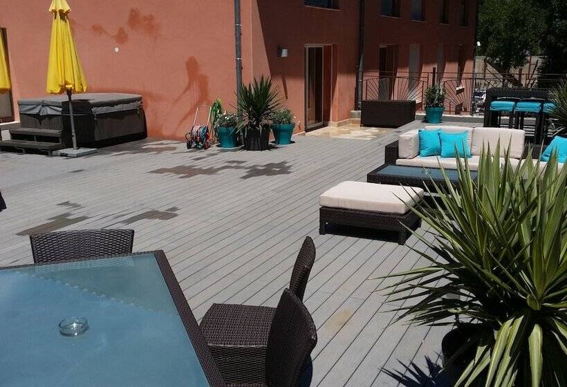 Номер Superior, The Originals City, Hôtel Les Bastides Du Gapeau