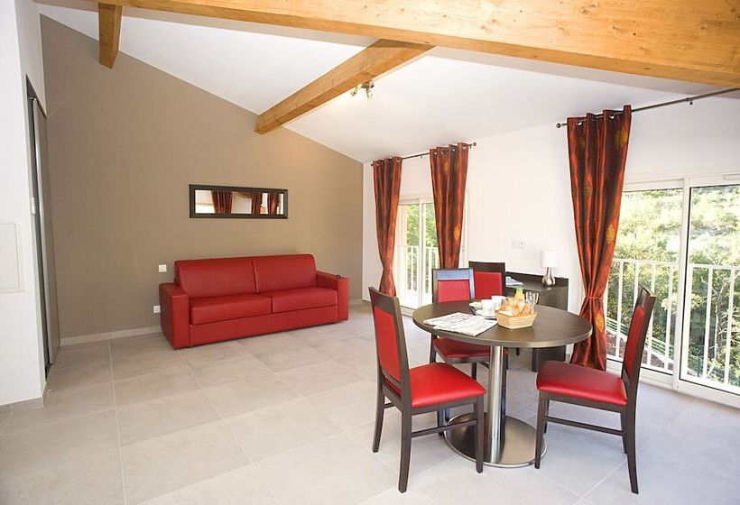 Студия Стандарт, The Originals City, Hôtel Les Bastides Du Gapeau
