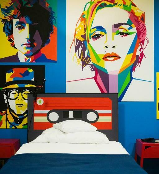 اتاق لوکس, Good Times House