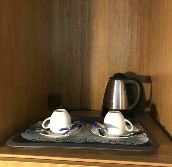 غرفة قياسية, Restauracja Pensjonat Buda