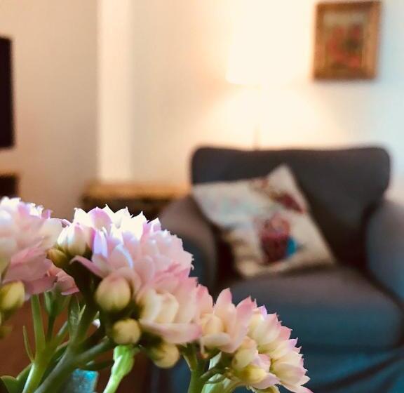 شقة غرفة نوم واحدة مزودة بشُرفة, Restauracja Pensjonat Buda