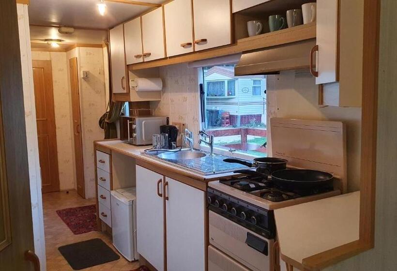 침실 1개 주택, Zajazd Gawrysiówka