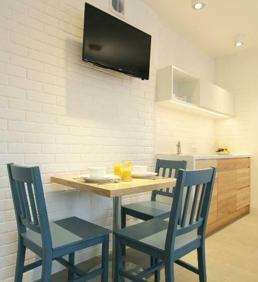 חדר משפחתי, Dom Wakacyjny Solano