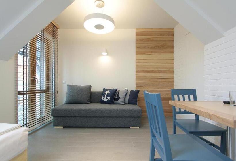 חדר סטנדרט לשלושה עם מרפסת, Dom Wakacyjny Solano