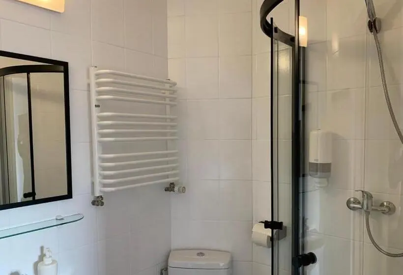 ベーシックルーム, Premium Hostel & Bistro