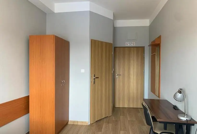 デラックスルーム, Premium Hostel & Bistro