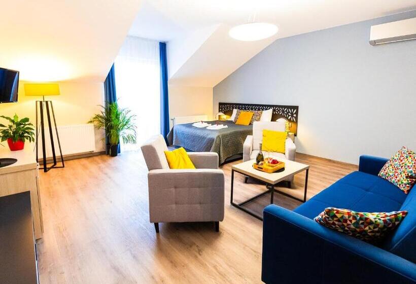 סוויטת ג'וניור דלוקס, Willa Moćkówka