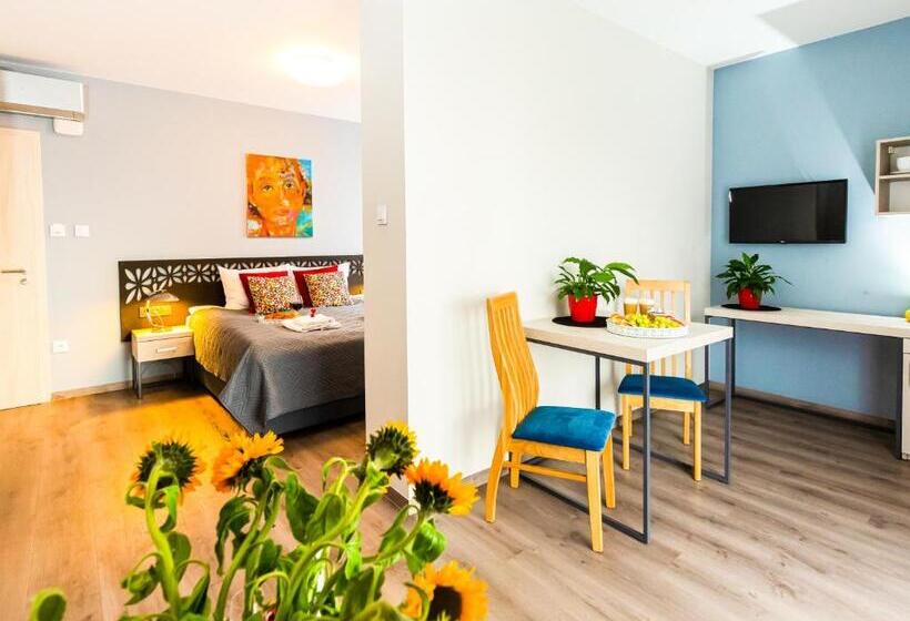 Семейный Номер, Willa Moćkówka