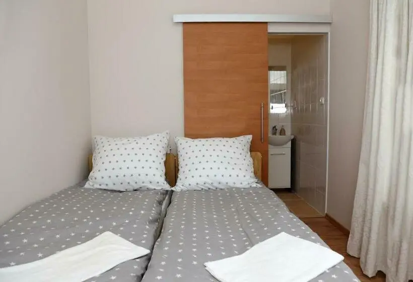 Deluxe-huone, Hostel Grono
