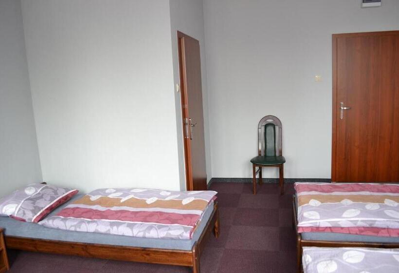 共用房间的床, Hostel Mikołajczyka59