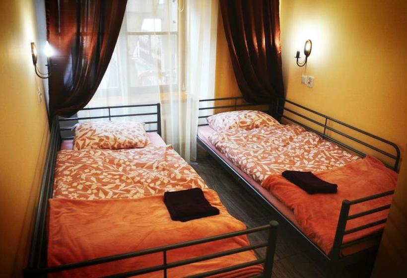 Номер Стандарт, Hostel U Kmity