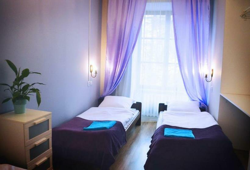Номер Стандарт Трехместный, Hostel U Kmity