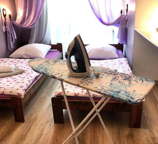 Номер Стандарт Трехместный, Hostel U Kmity