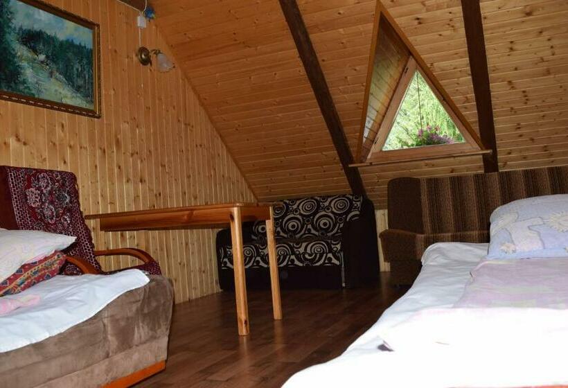 غرفة قياسية رباعية حمام مشترك, Góralska Czarcia Chata Pod Jałowcem