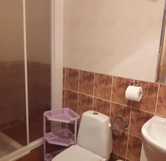 غرفة قياسية ثلاثية ذات اطلالة, Mala Chatka