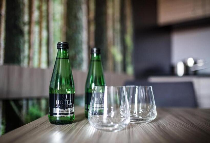 غرفة قياسية فردية, Mazurek