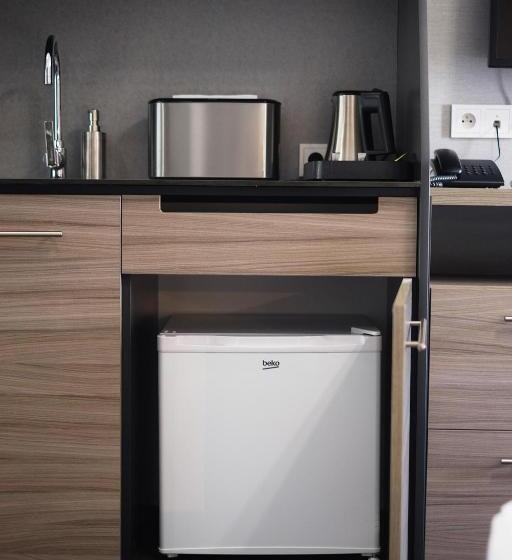 غرفة قياسية فردية, Mazurek