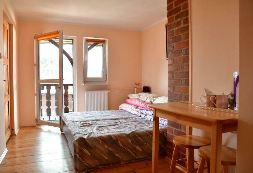 Номер Стандарт Вид на Сад, Nad Krolówką