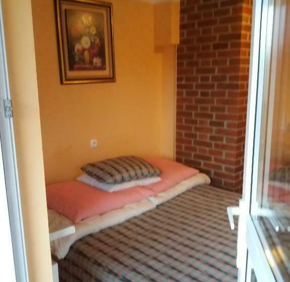 Номер Стандарт Вид на Сад, Nad Krolówką