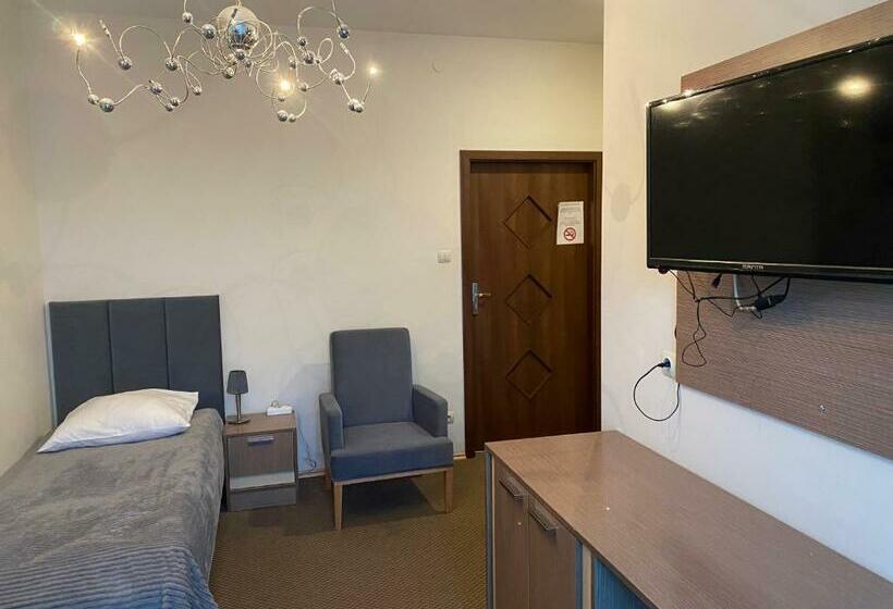 غرفة قياسية, Paola