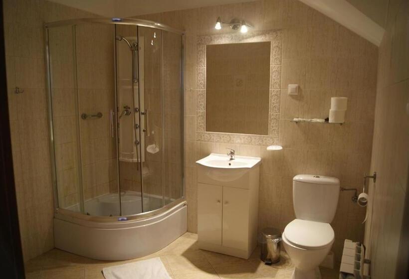 غرفة قياسية فردية, Paola