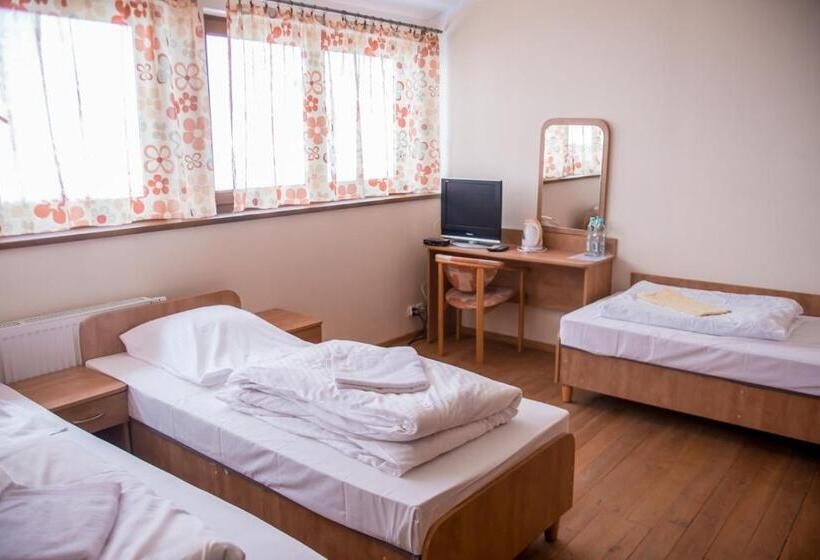 スタンダードトリプルルーム, Podkowa